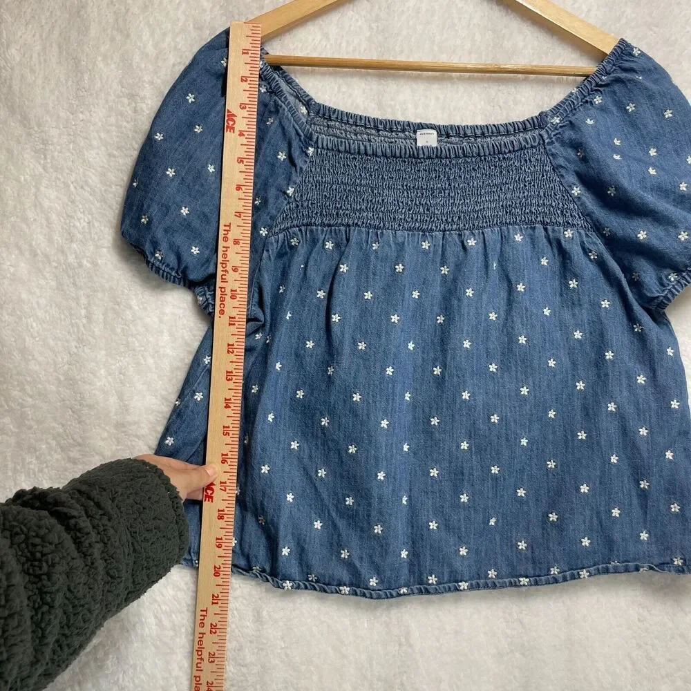 Old Navy Small Smocked Chambray Top Blue‎ Floral Puff Sleeve Boho Cottagecore